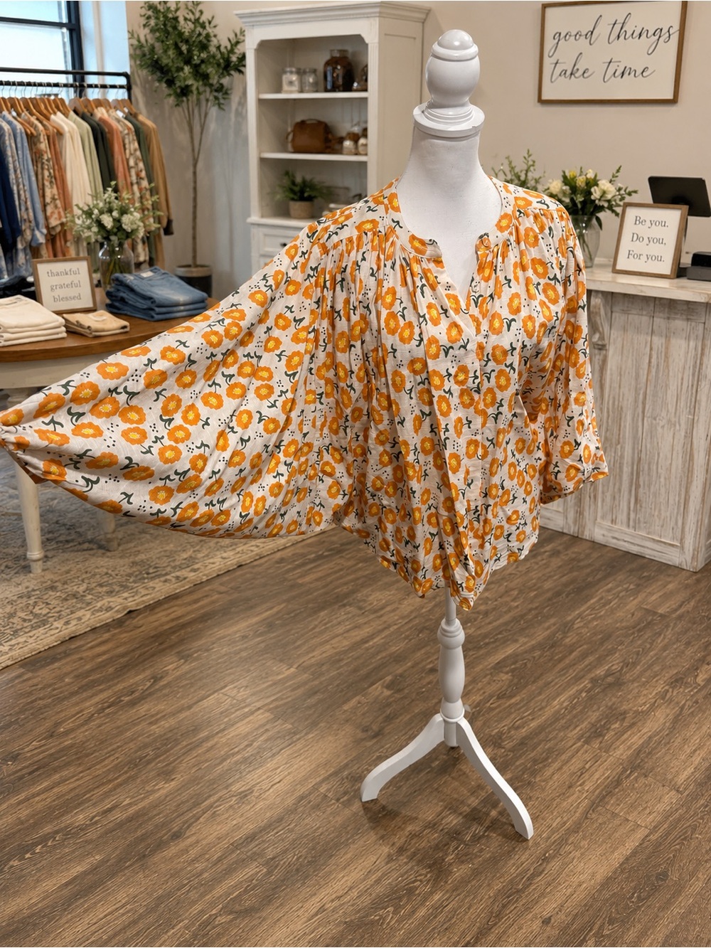 Ultramarine Size Large Orange Floral Boho Balloon Sleeve Top